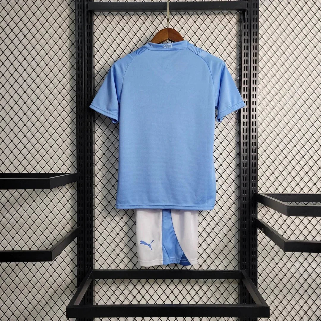 Conjunto de fútbol local del Manchester City 2023/2024 (camiseta + pantalón corto)