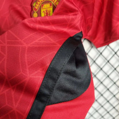 Ensemble de football à domicile Manchester United 2023/2024 (maillot + short)