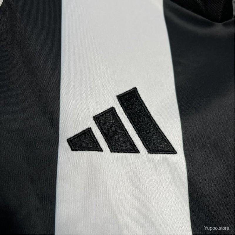 Versión para aficionados del Newcastle Home 2024/2025 