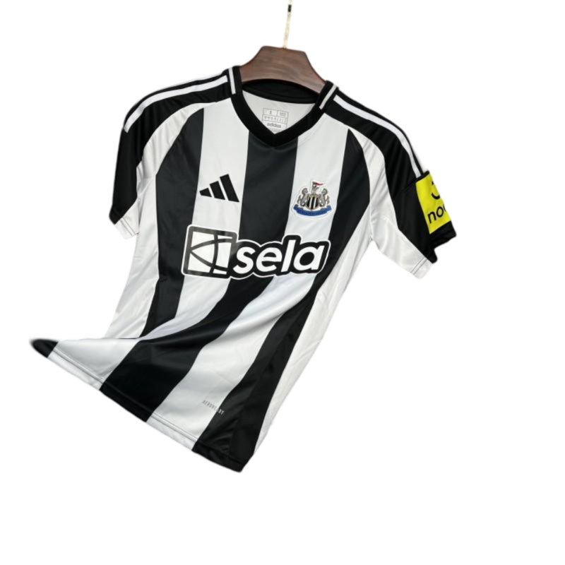 Version 2024/2025 du maillot à domicile de Newcastle 