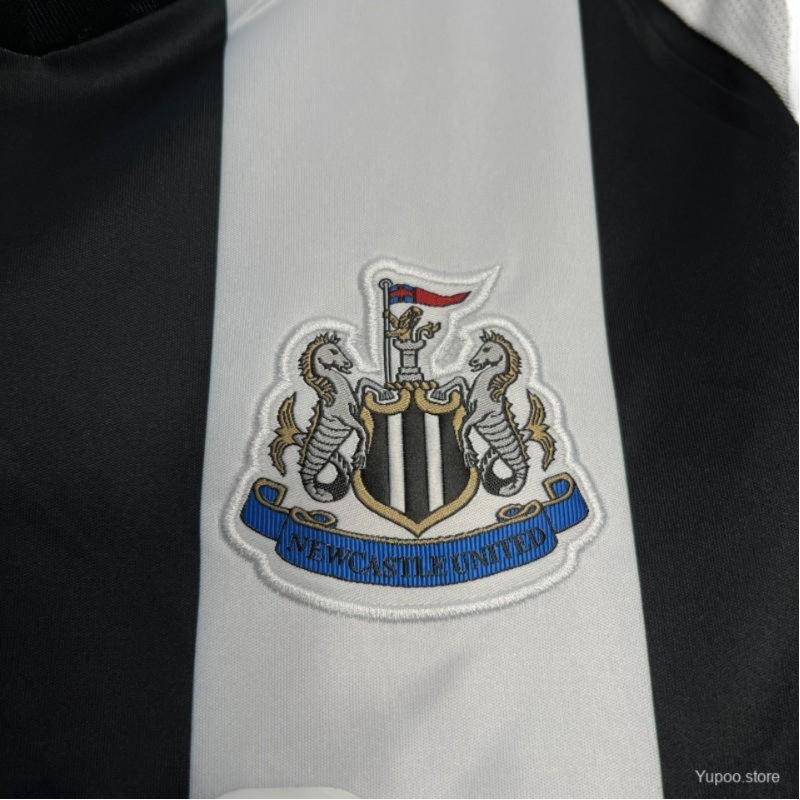 Versión para aficionados del Newcastle Home 2024/2025 