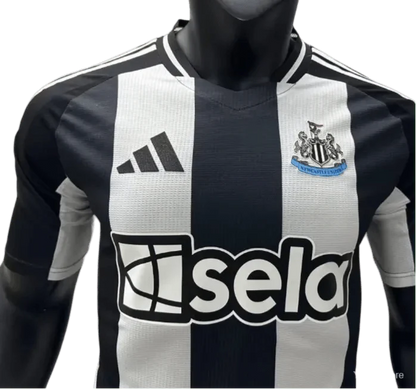 Version du joueur à domicile de Newcastle 2024/2025 