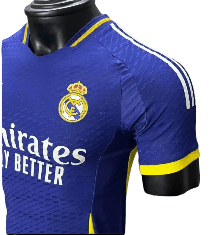 Kit especial azul del Real Madrid 24/25 - Versión jugador