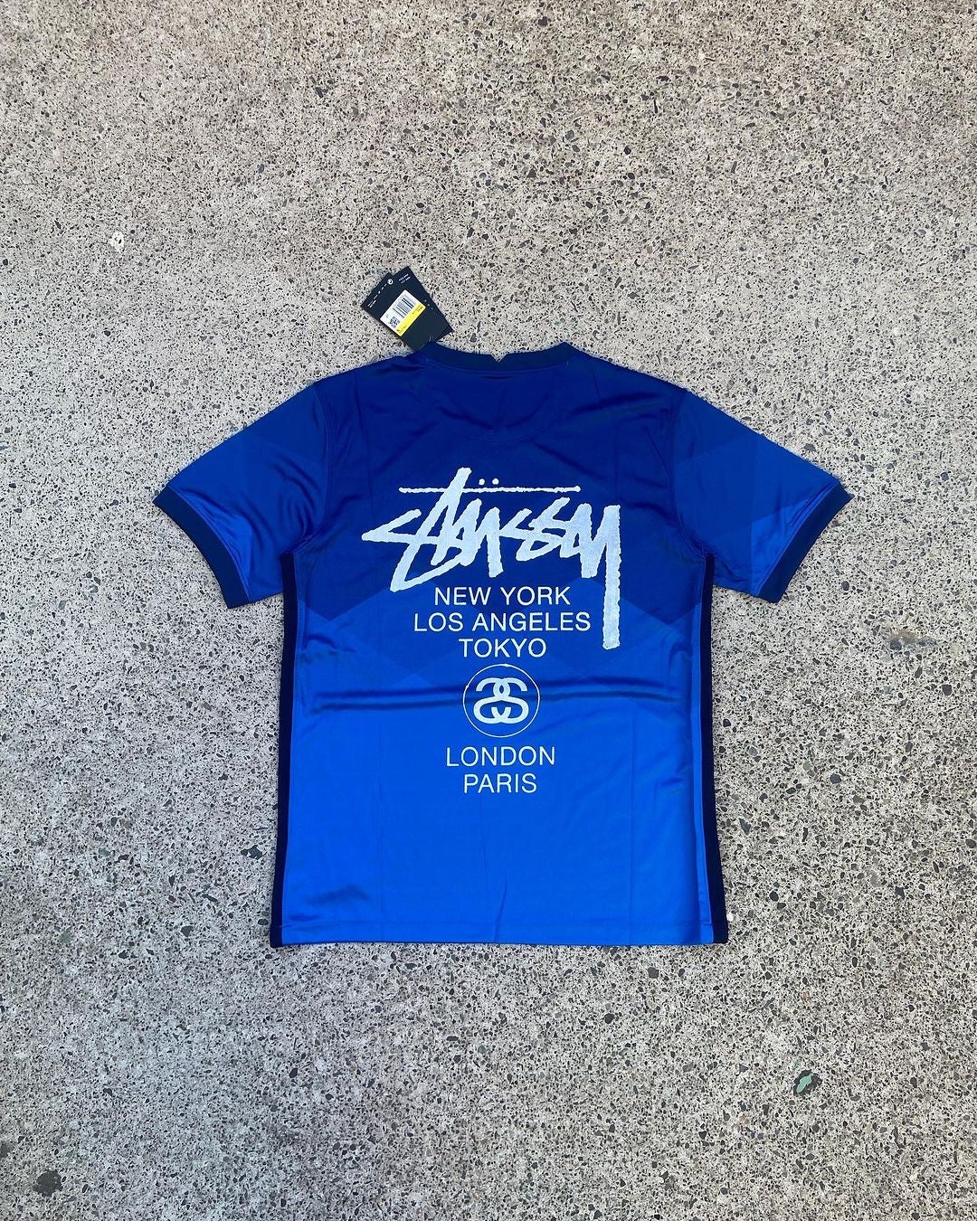 ÉDITION LIMITÉE BRÉSIL x STUSSY