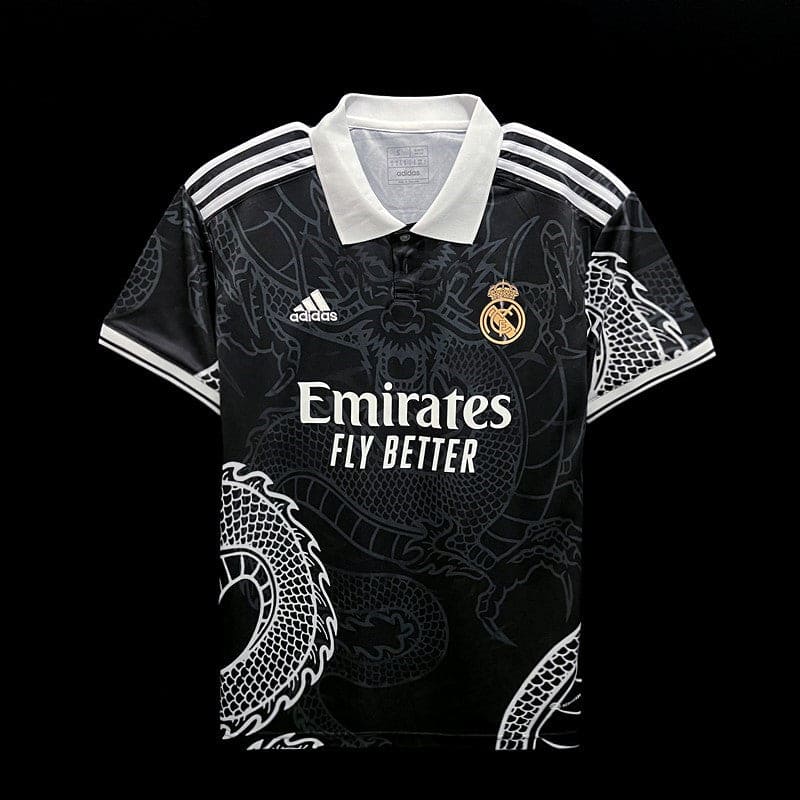 Camiseta del Real Madrid con diseño de dragón (negra) - The Kit Vault