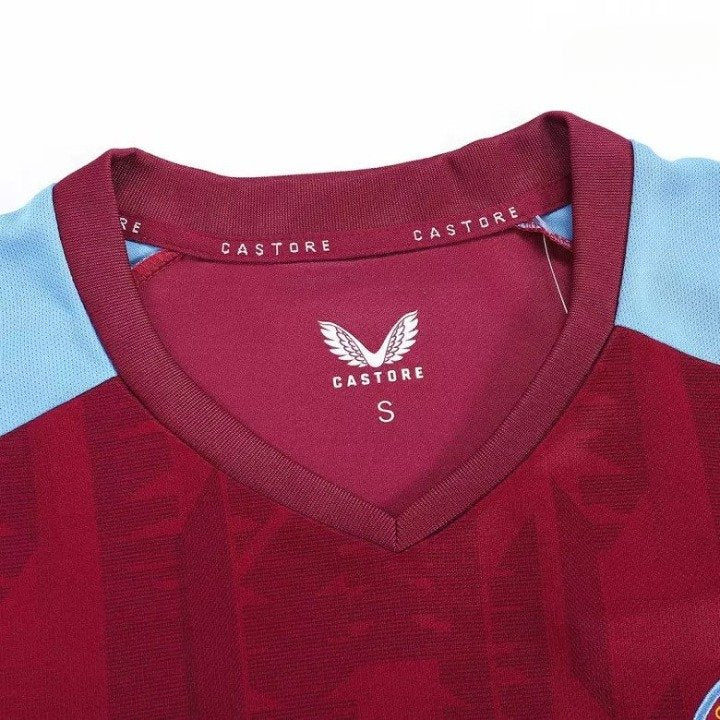 Camiseta de local del Aston Villa 2023/24