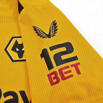 Camiseta de local del Wolverhampton Wanderers 2022/23