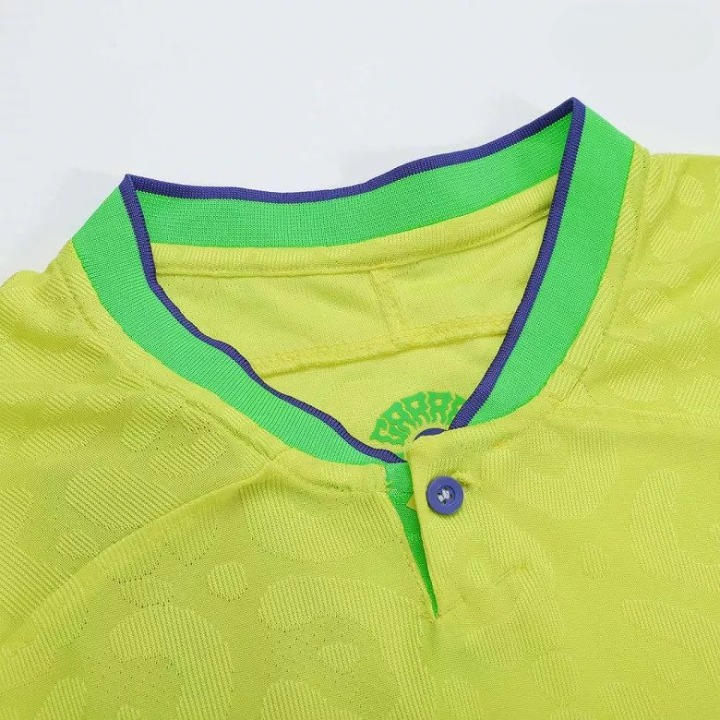 Camiseta de local de Brasil 2022